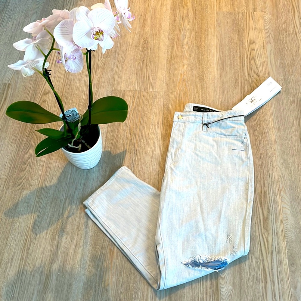 😍 NWT Armani Boyfriend cropped mid rise jeans 🥰